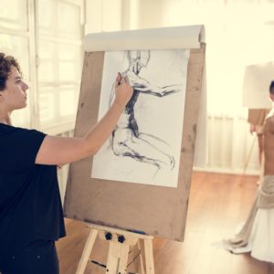 People drawing from human model